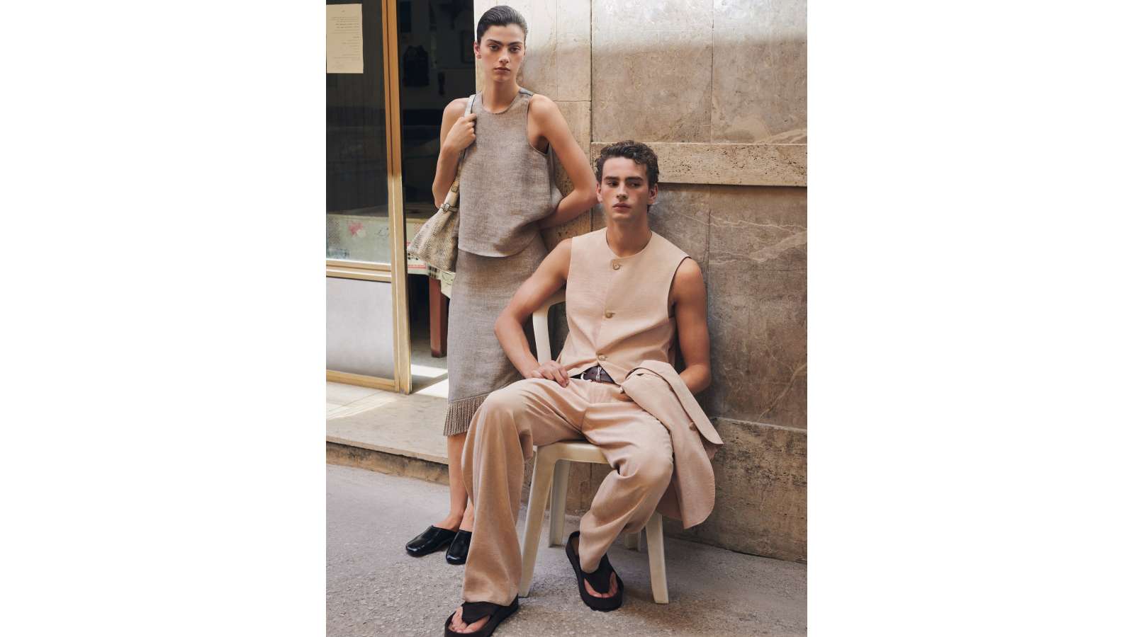 EMPORIO ARMANIの求人画像