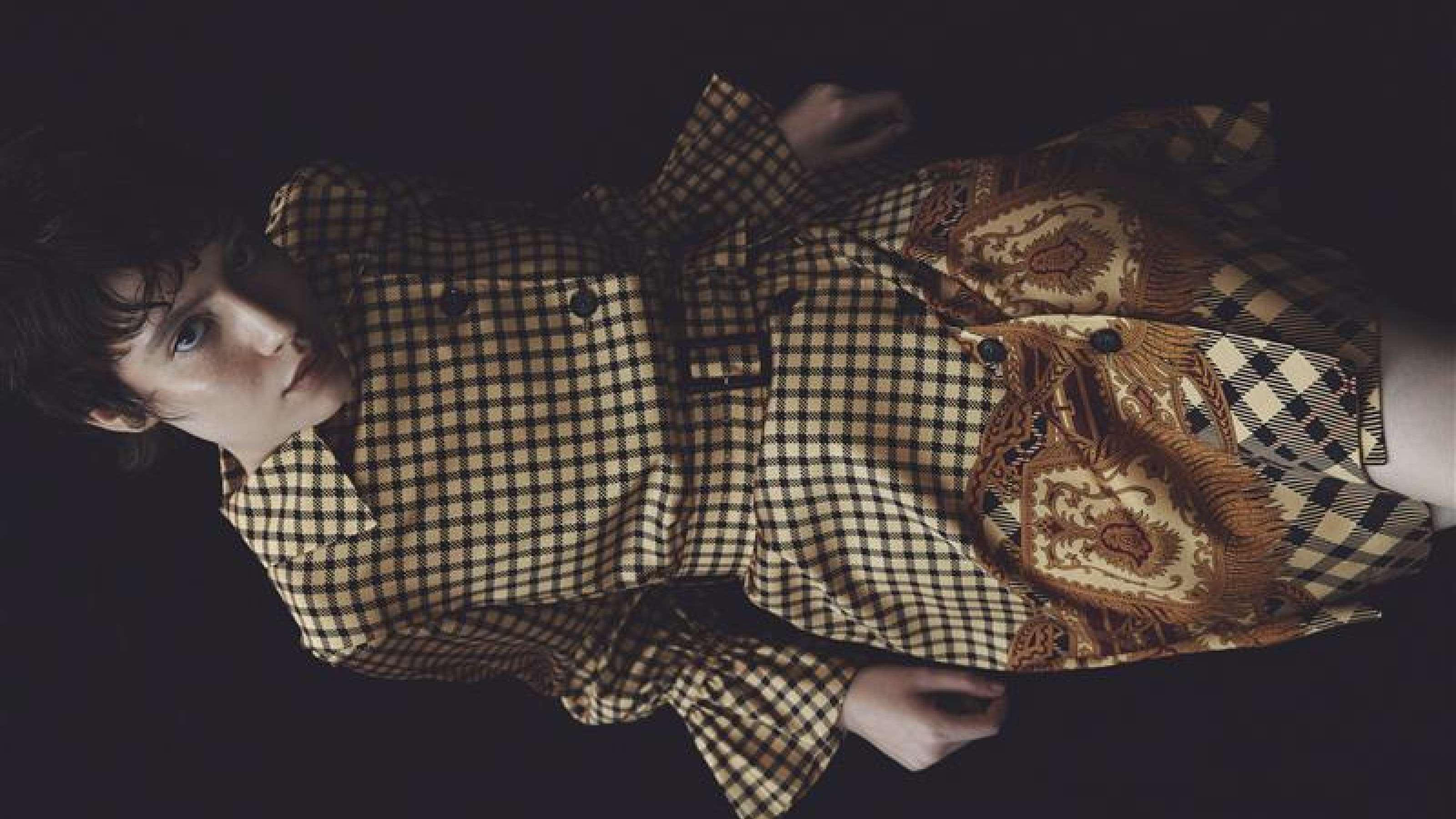 LOULOU WILLOUGHBYの求人画像