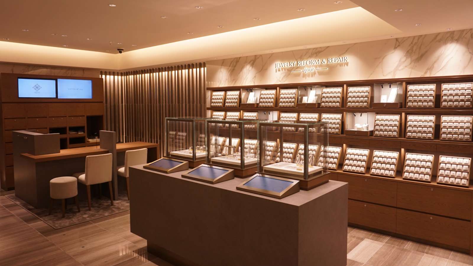 オリエント4C’sの求人画像