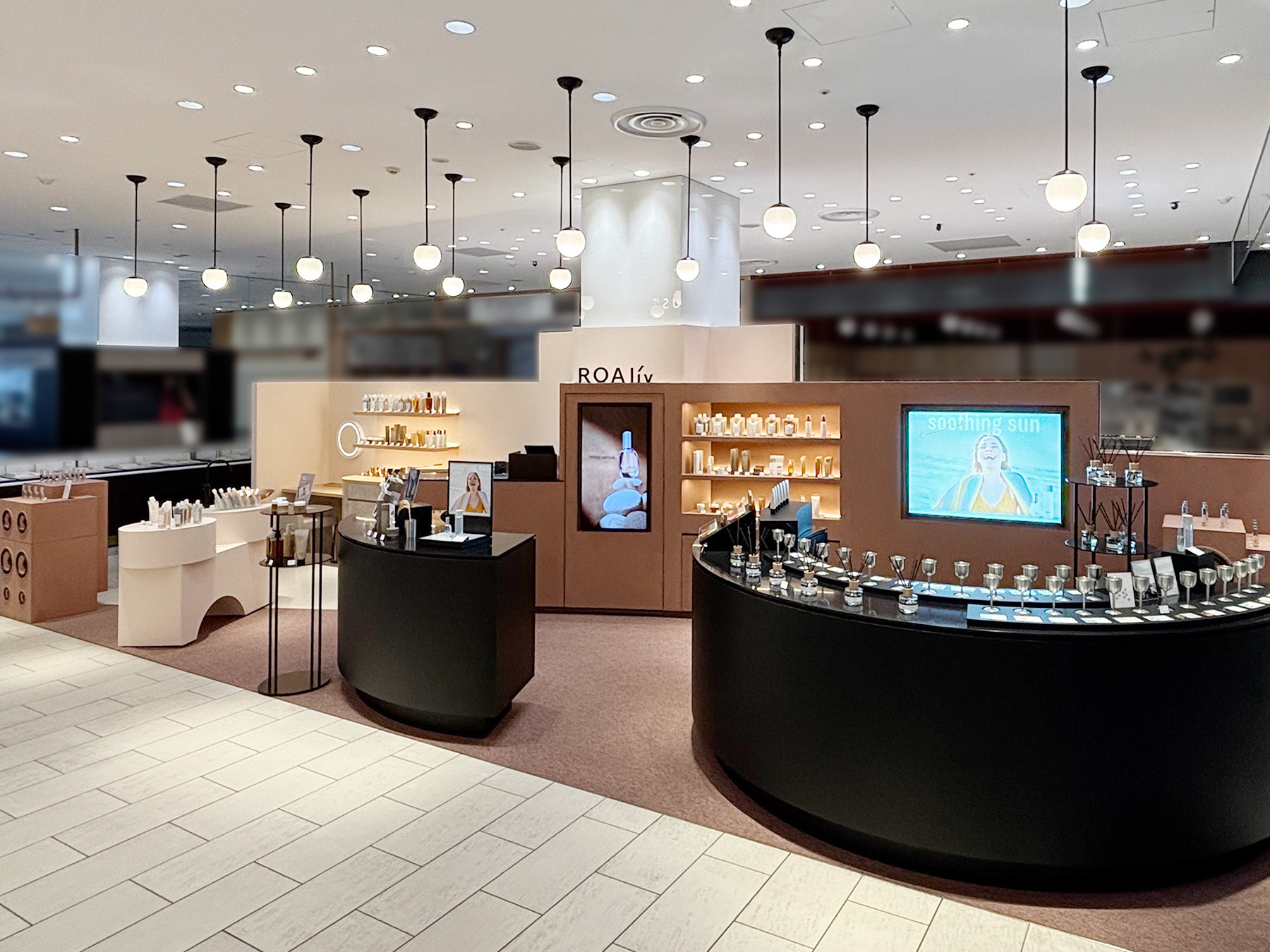 【ロアリブ】ビューティスタイリスト 募集｜タカシマヤ ゲートタワーモール店のサブ画像1