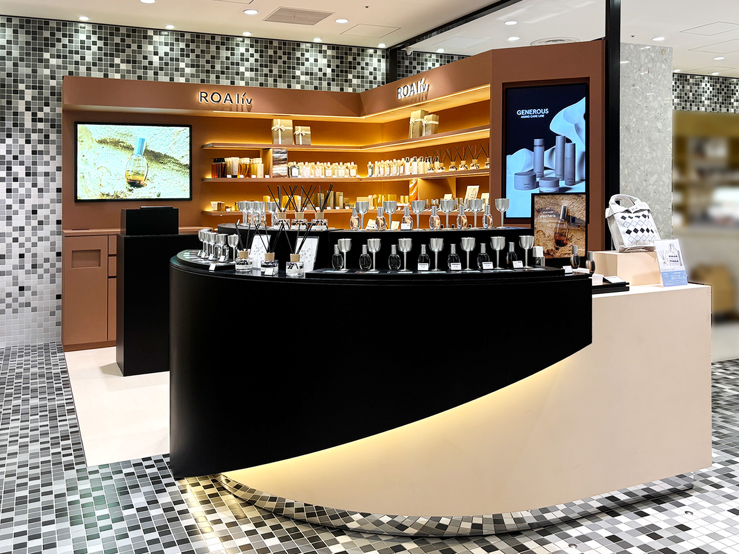 【ロアリブ】ビューティスタイリスト 募集｜タカシマヤ ゲートタワーモール店のサブ画像2