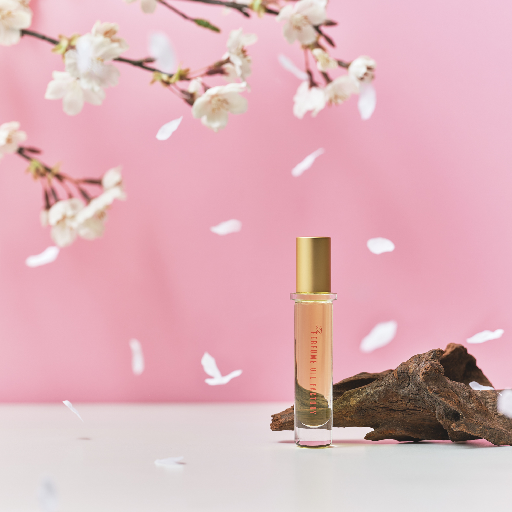 The PERFUME OIL FACTORYの求人画像