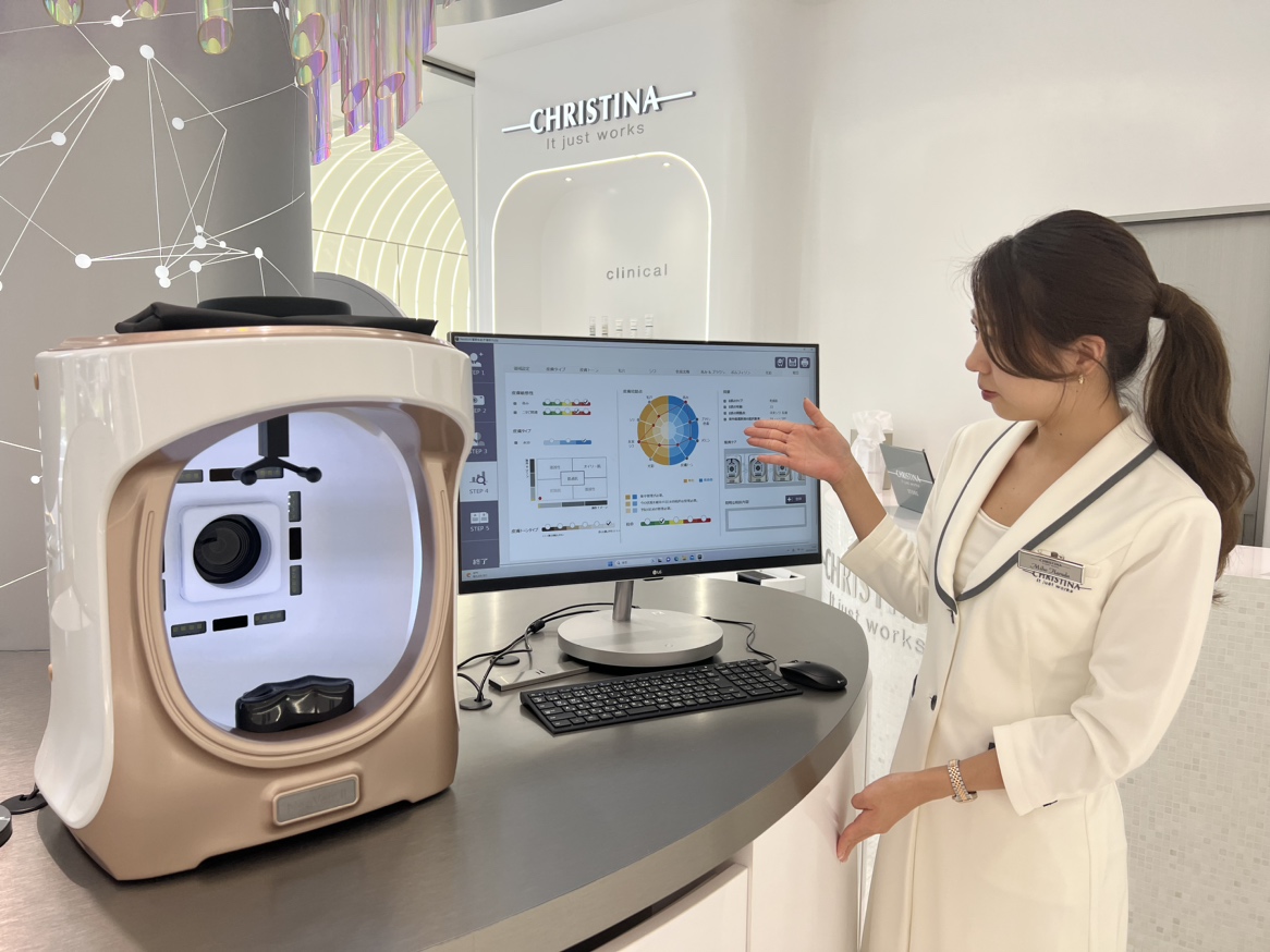 エステサロン専売品「CHRISTINA」直販店　美容部員のサブ画像4