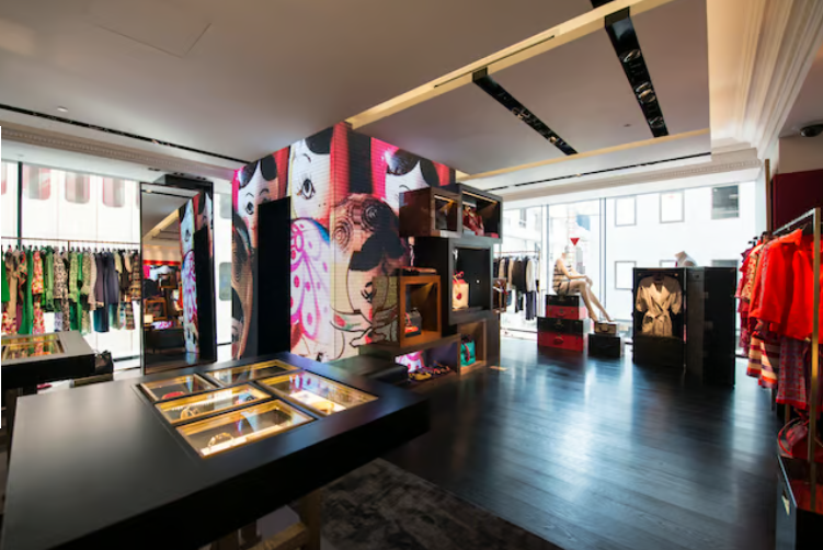 【CH キャロリーナ ヘレラ】ブランドアンバサダー販売職のサブ画像1