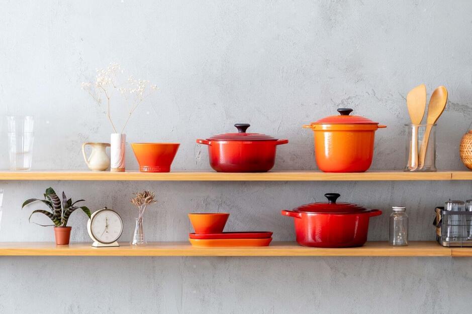 【二子玉川ライズ】残業月5h未満＆インセンティブあり｜100年ブランド『ル・クルーゼ』の販売スタッフの求人画像