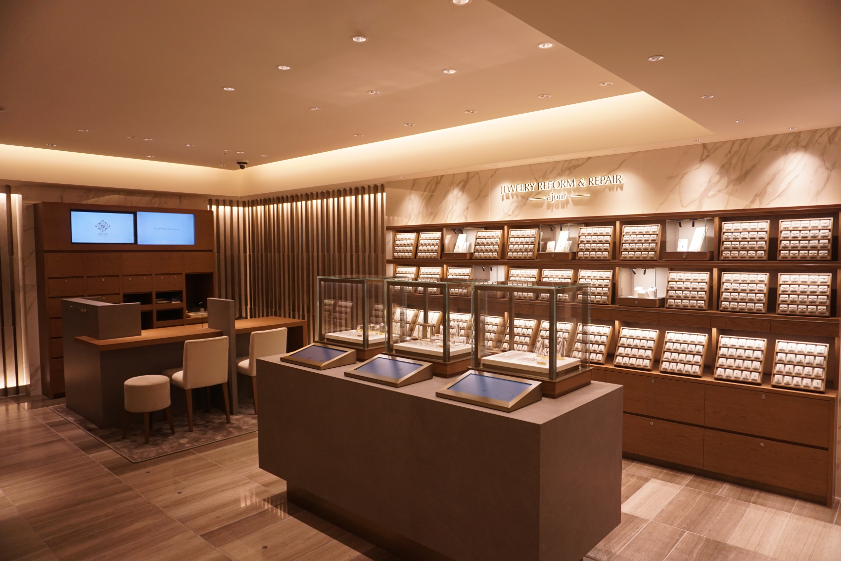 オリエント4C’sの求人画像