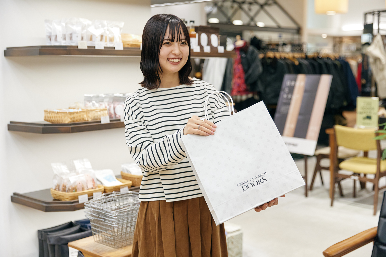 URBAN RESEARCH DOORSの求人画像