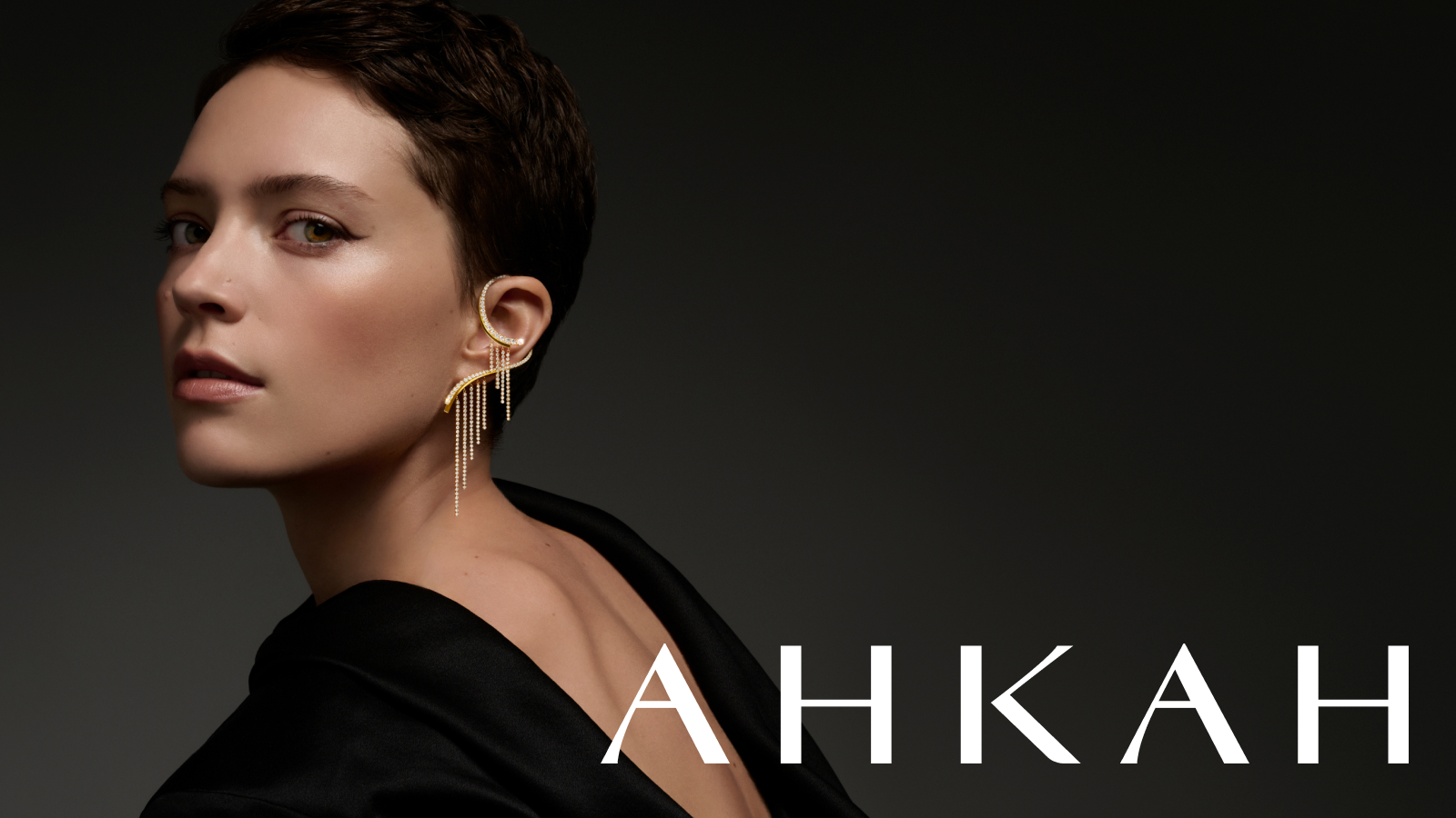 AHKAHの求人画像
