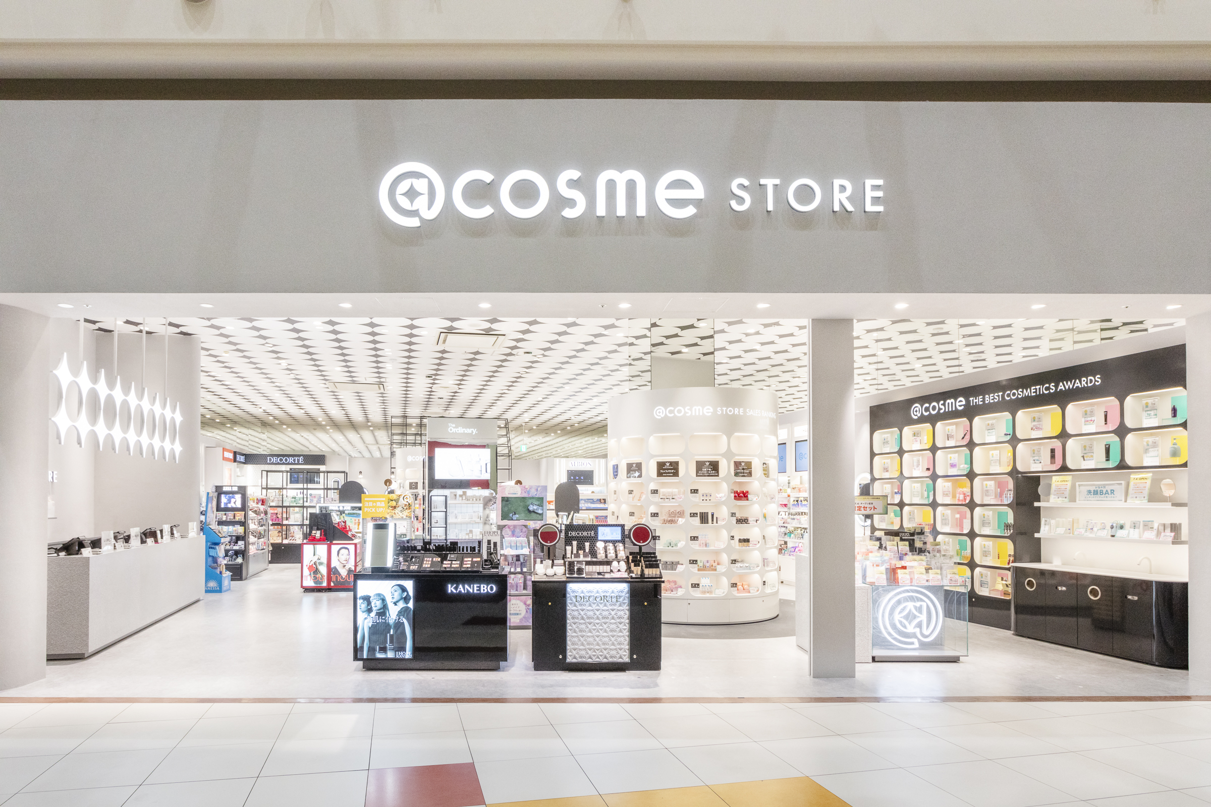 @cosme STORE｜美容部員・BA｜埼玉の求人画像