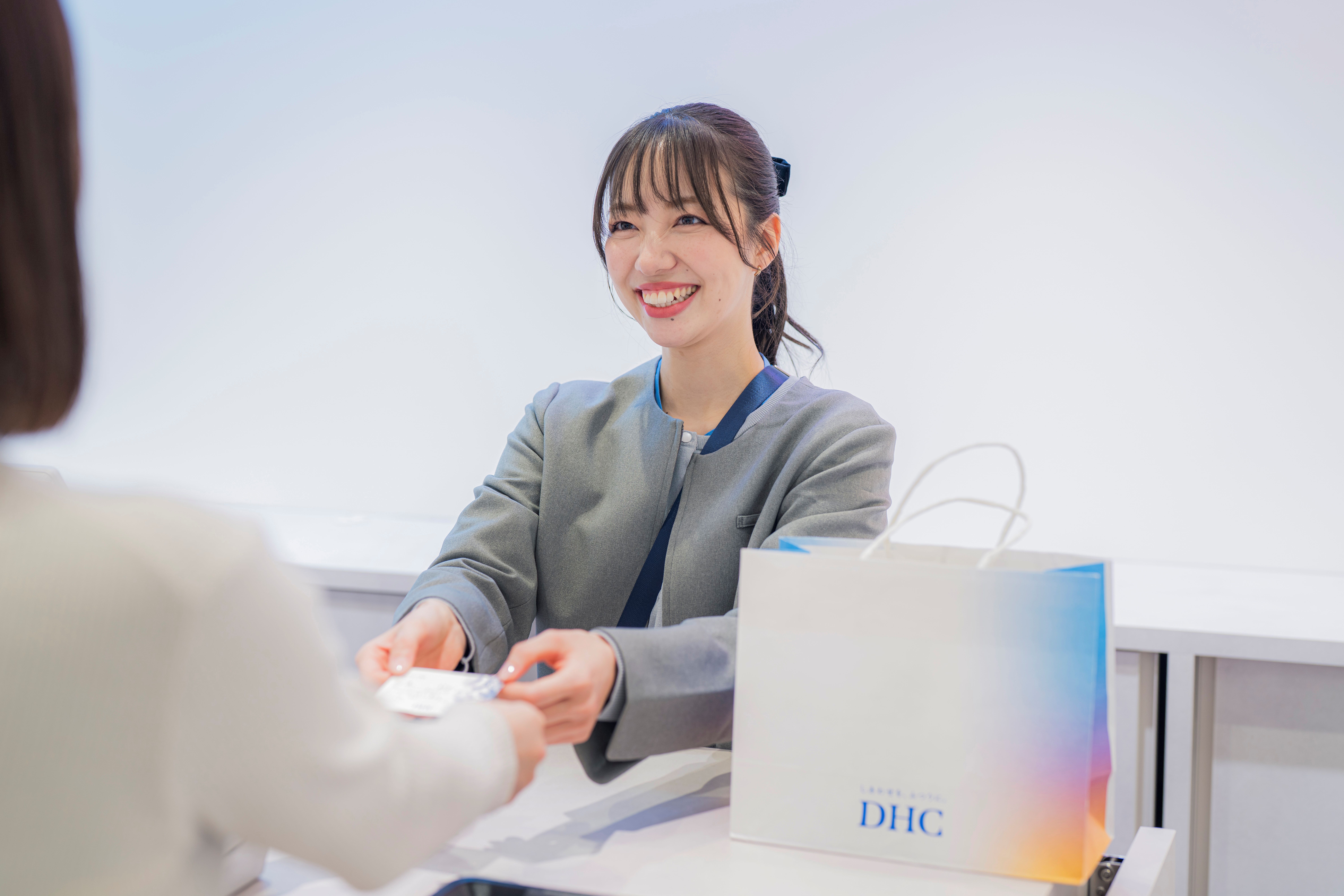 DHCの求人画像