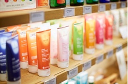 【ヴェレダ吉祥寺店】サロンセラピスト兼販売スタッフ☆週３～勤務可のサブ画像1